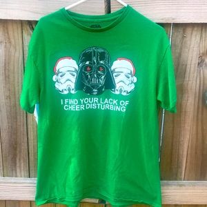 Starwars Darth Vader/stormtrooper. Christmas green T-Shirt Disney